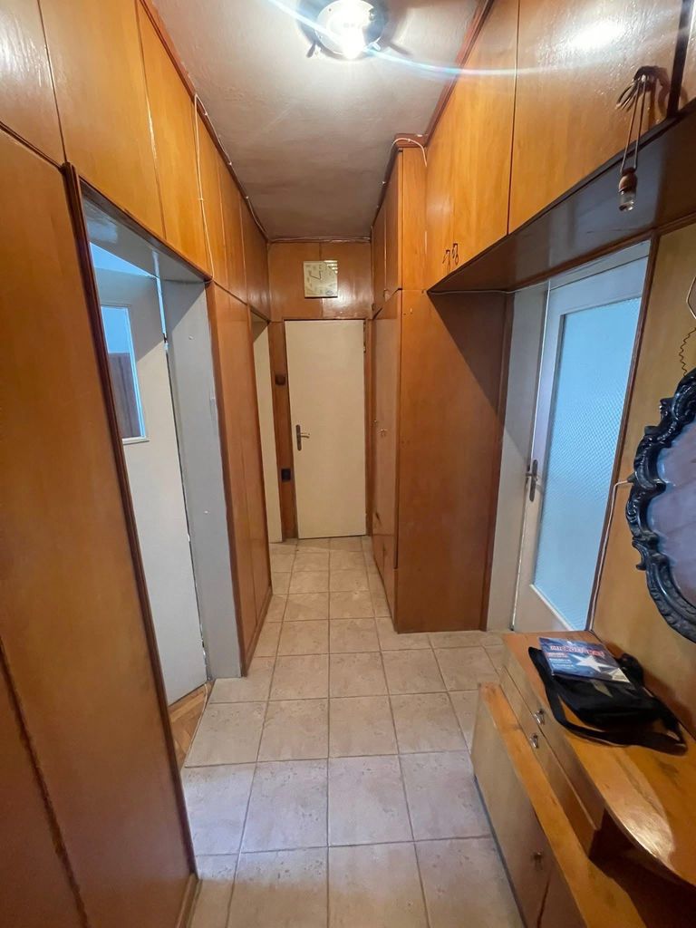Продава се Двустаен апартамент в Плевен, 9-ти квартал - 71 кв.м за 1367 €/кв.м - Снимка #10