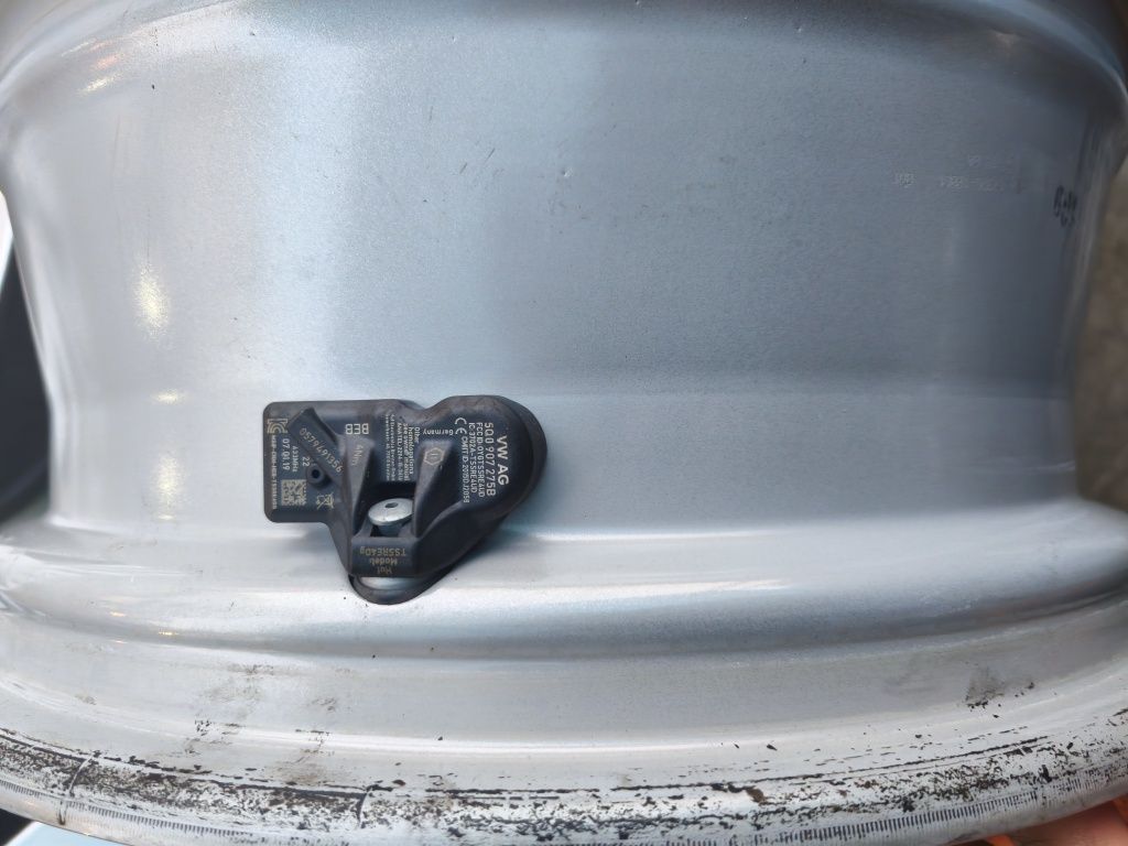 16" оригинални алуминиеви джанти за Vw Passat,Golf,Caddy...