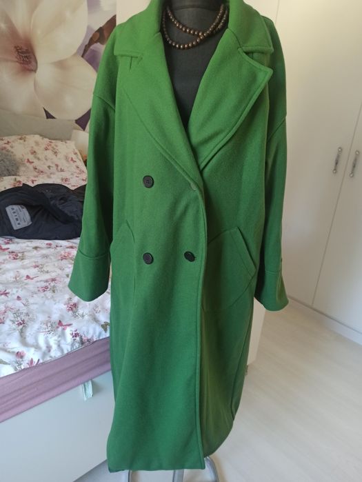 Палто естествена кожа и яка от естествен косъм