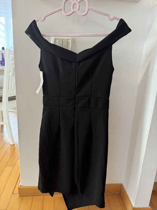 Rochie neagra noua cu eticheta