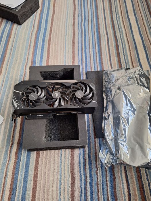 Vând Placă Video AORUS RTX 3080 Master 10GB TOP