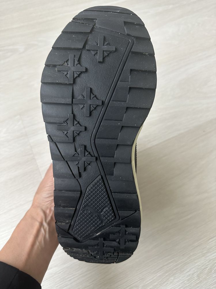 PUMA високи маратонки