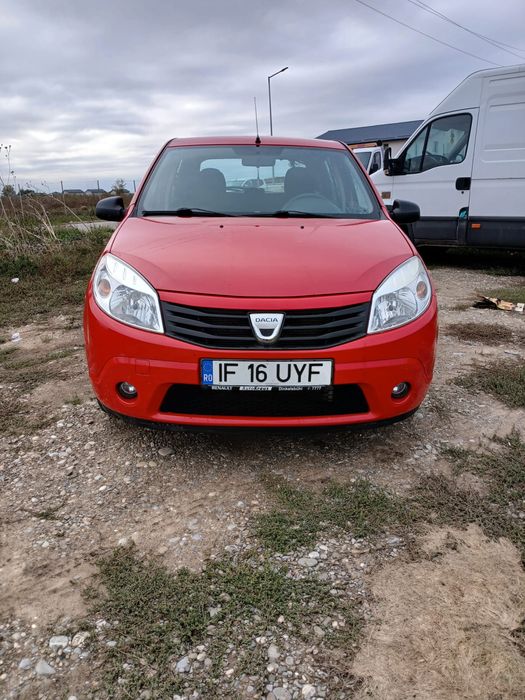 Dacia Sandero 2009 1.2 L benzina Laureat km reali cu carte de service