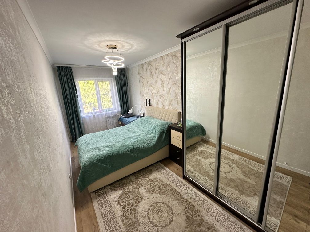 Продаётся 3-комнатная квартира по ул. Кабанбай батыра 126