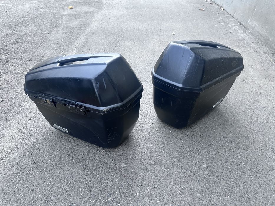 Set sidecase Givi monokey e20 cu Defect