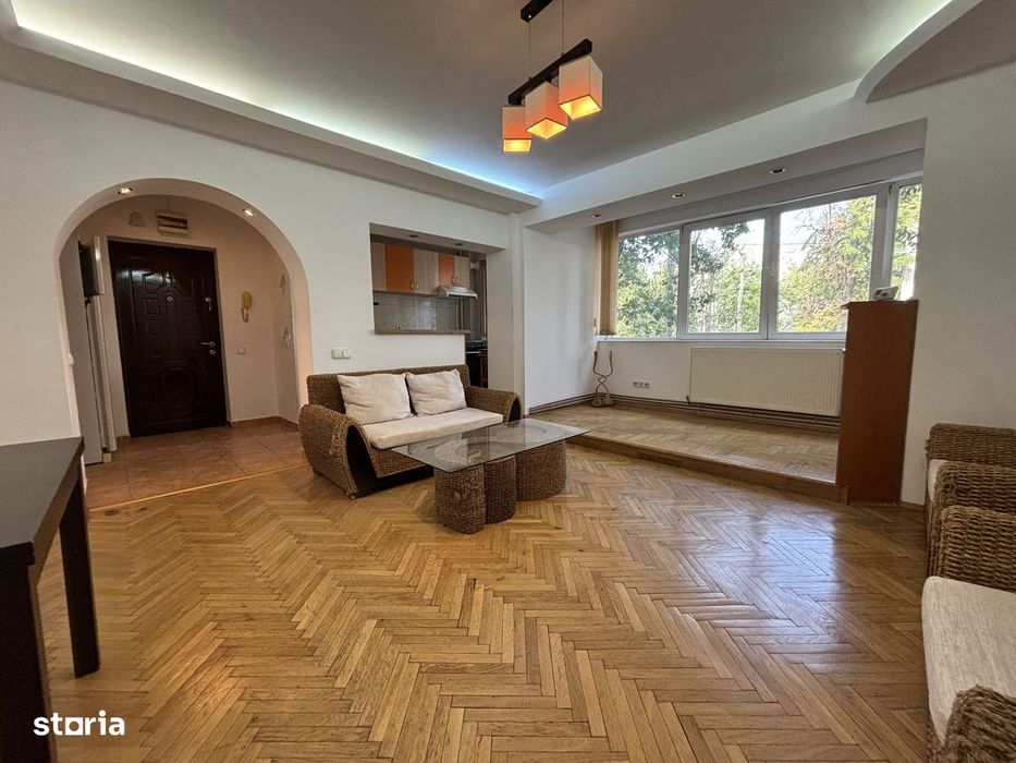 Apartament 3 camere | Etaj 1 | Centrală proprie | Instalații