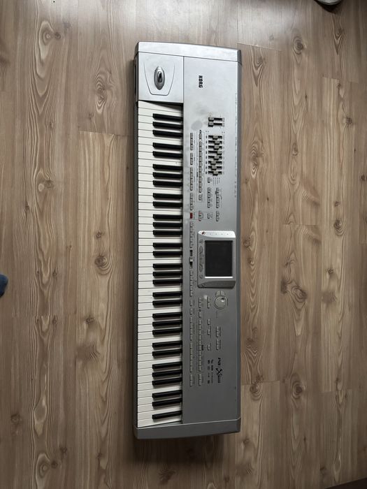 Korg Pa1X Pro – 76 clape, stare foarte bună, perfect funcțională