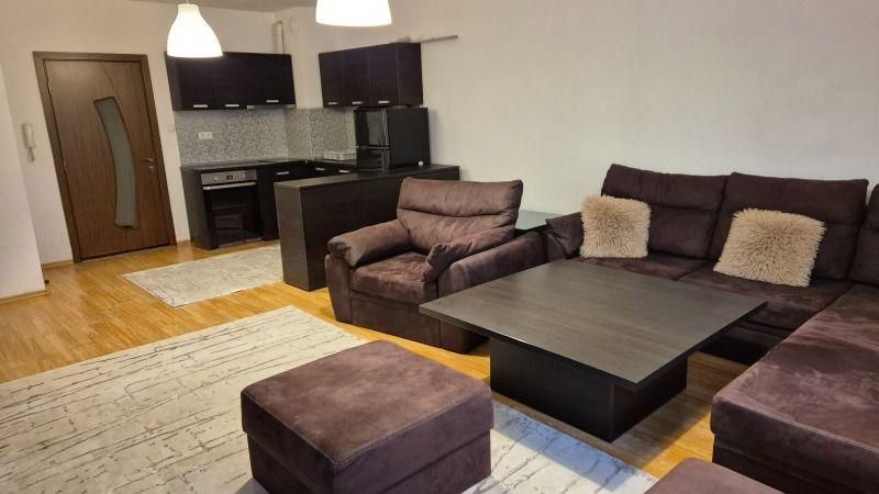 Тристаен, под наем, ж.к Възраждане