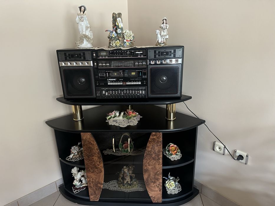 Set mobilă living și accesorii