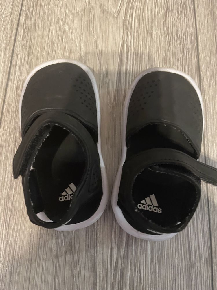 Vand sandale copii adidas