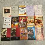 Продавам запазени книги