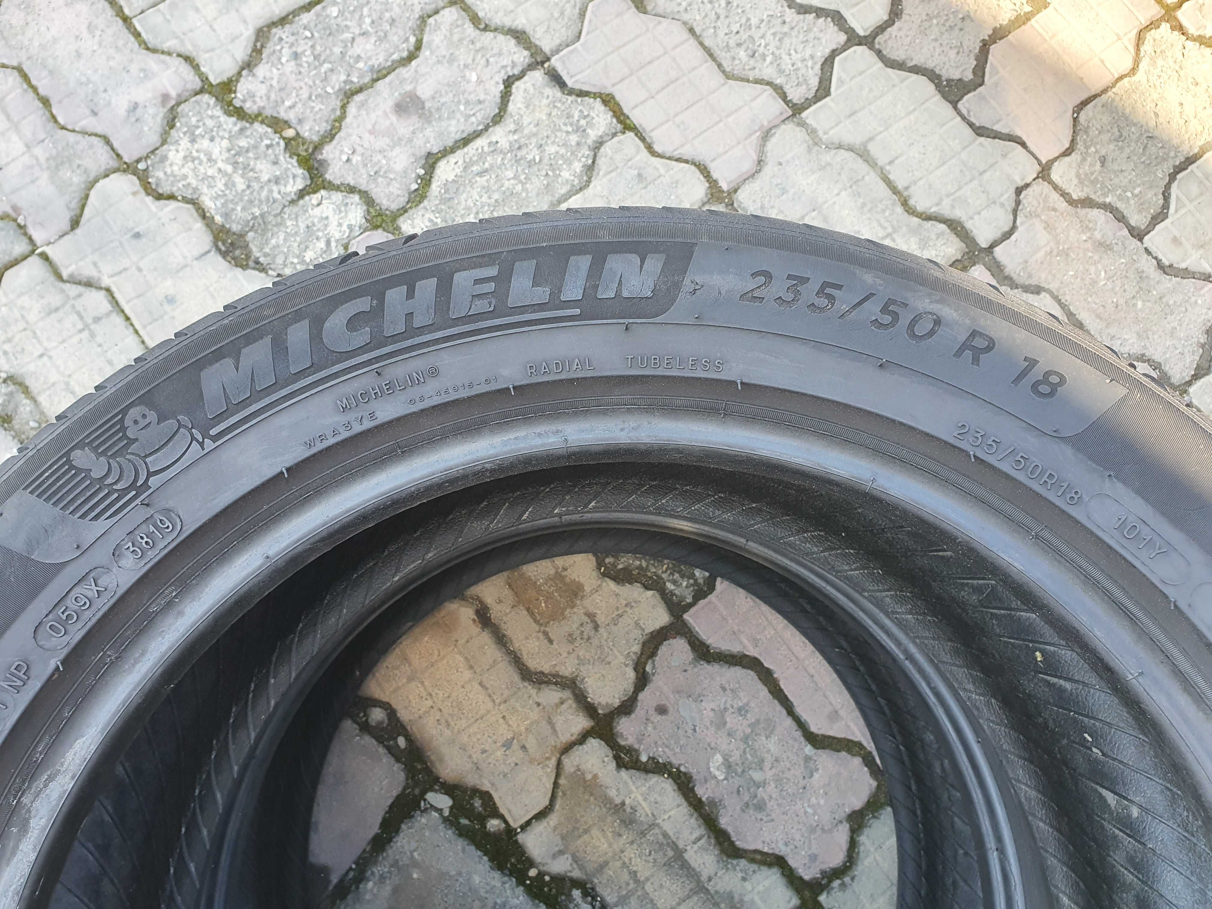 235 50 18,2buc vara MICHELIN Primacy4,2021,5mm