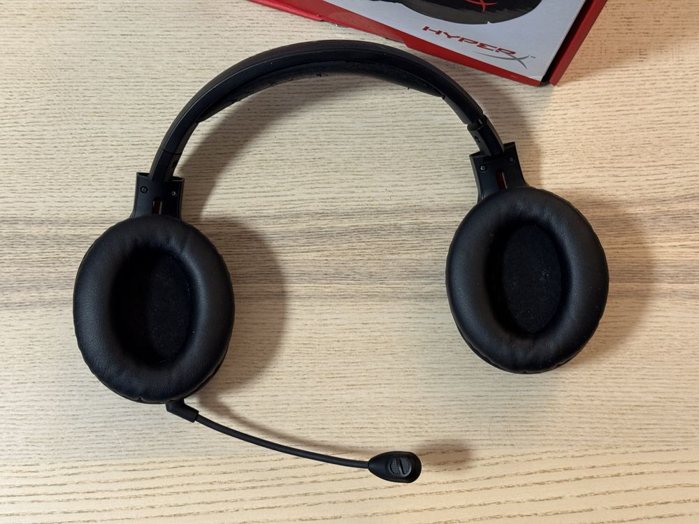 Casti gaming HyperX Cloud Flight Wireless