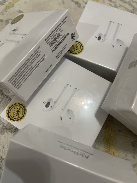 эйр подс.             .