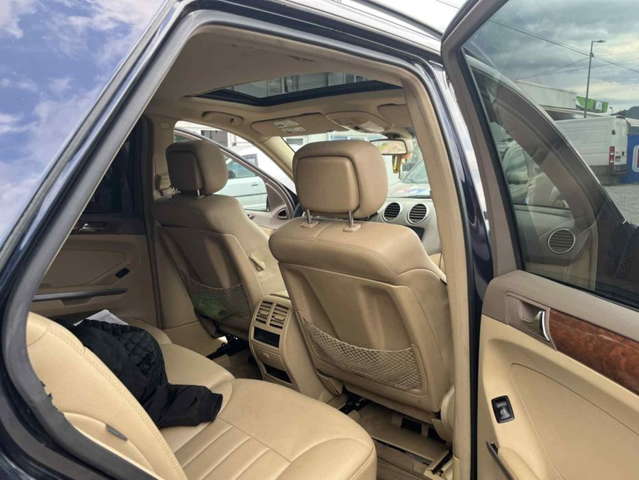 Vând mercedes ML 320 4MATIC