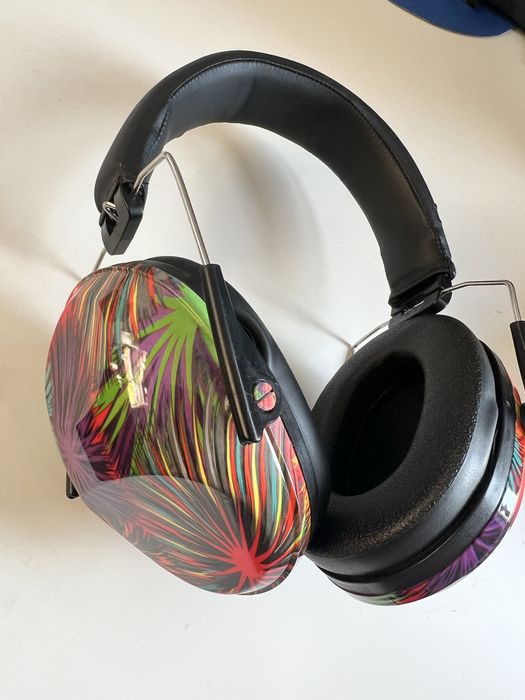 Casti antifonice pentru copii cu design multicolor artificii