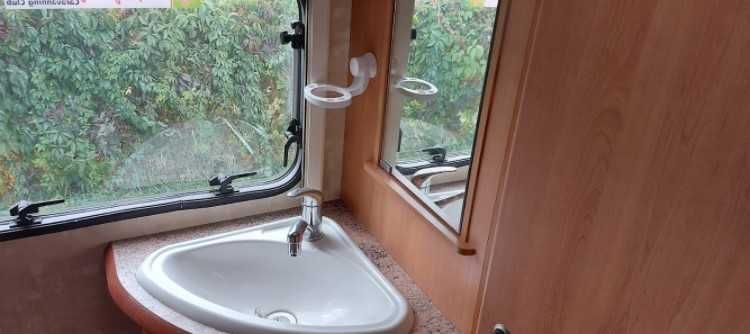 Продавам каравана ABBEY AVENTURA 320 - 2004г. отлична