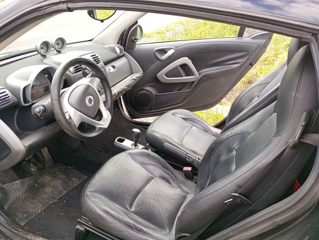 Vând Smart Fortwo cabrio 451 1.0benzina 84cp