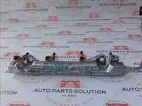 rampa injectoare toyota prius 1.8 hybrid an fabr. 2011