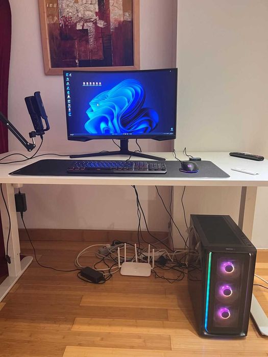 PC i7-13700F, RTX 4060 Ti 16GB, 32GB DDR5 + Monitor Samsung QHD 27"