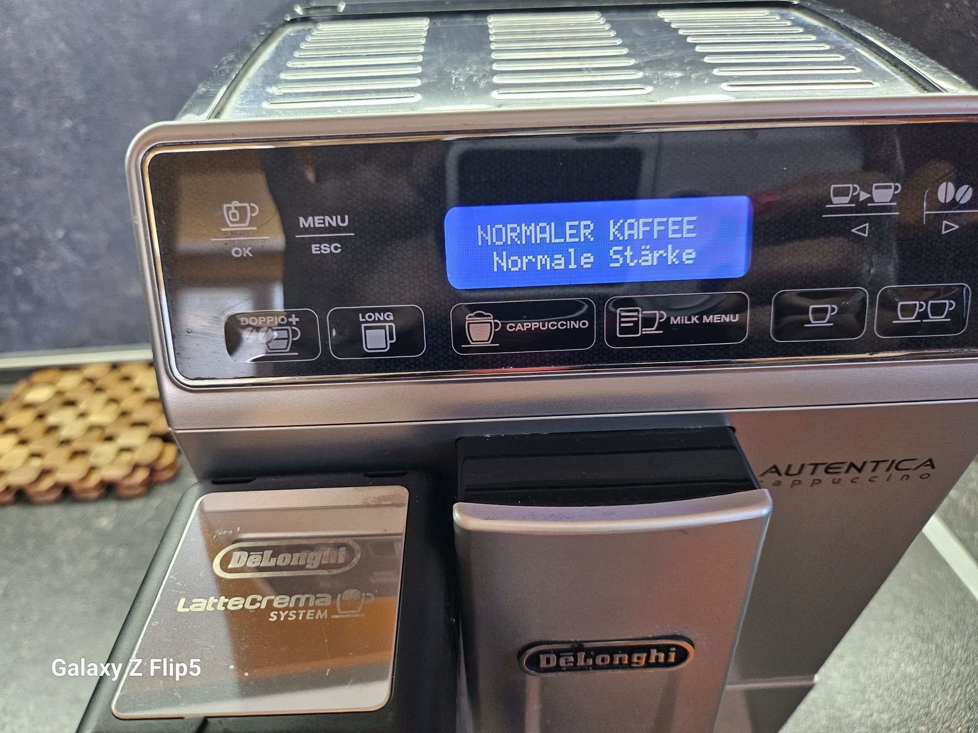 Кафеавтомат Delonghi ETAM 29.660SB