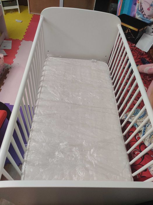 Pătuț de bebeluș alb lemn masiv