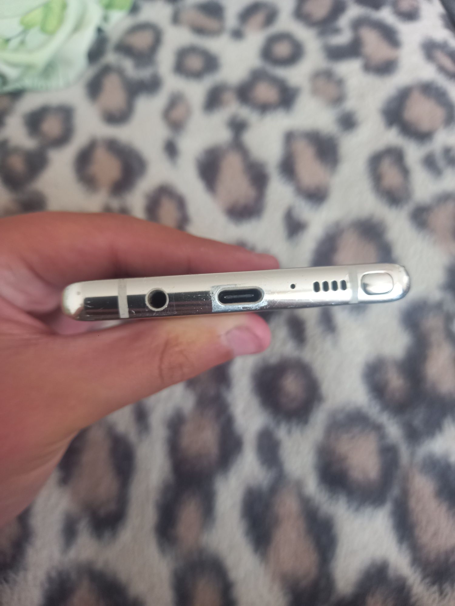 Samsung Galaxy Note 8 CITESTE DESCRIEREA!
