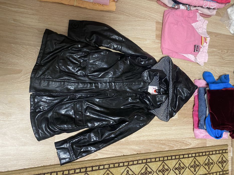 Lot haine fetită 4-5 ani