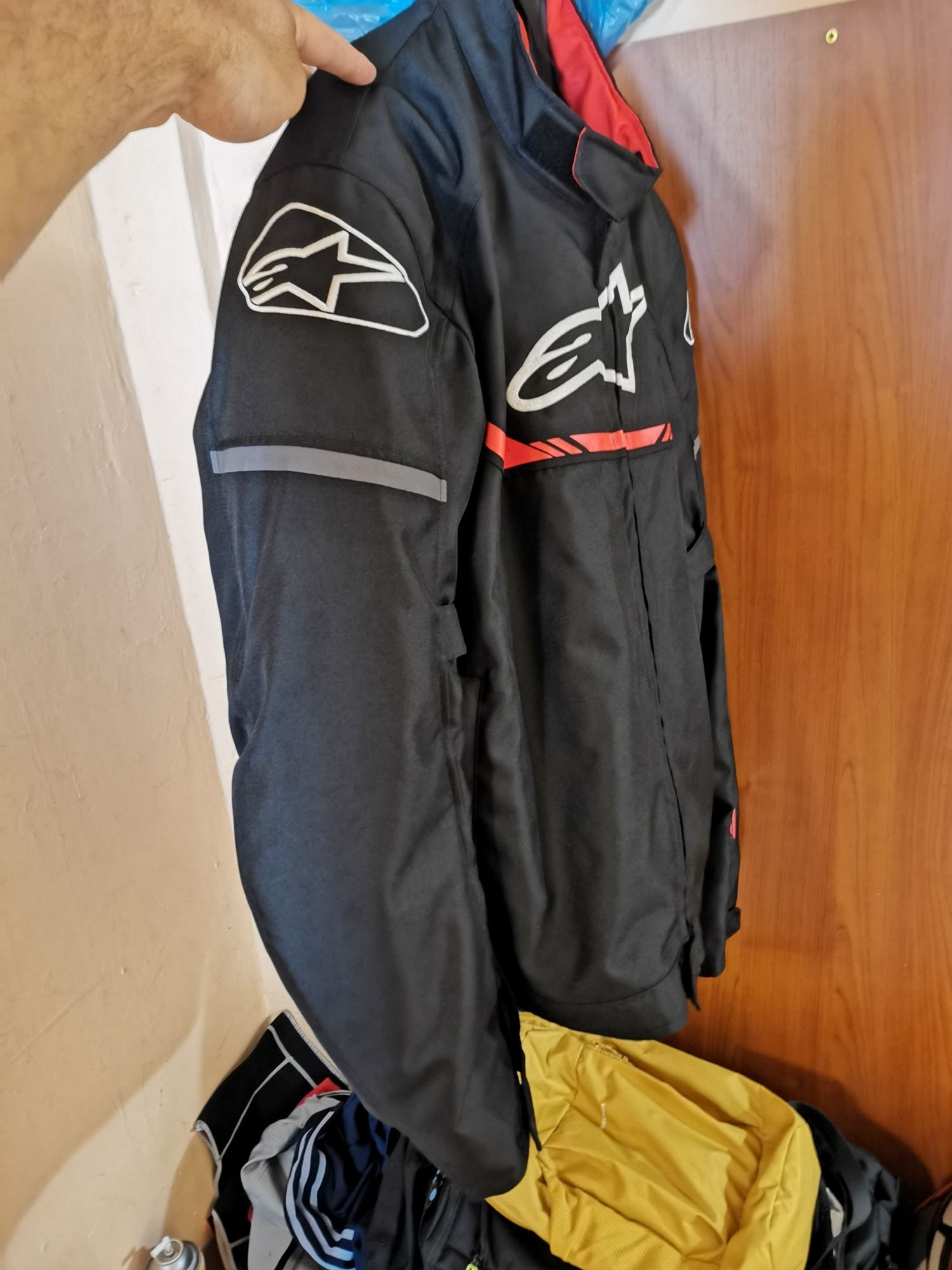 Текстилно мото яке alpinestars