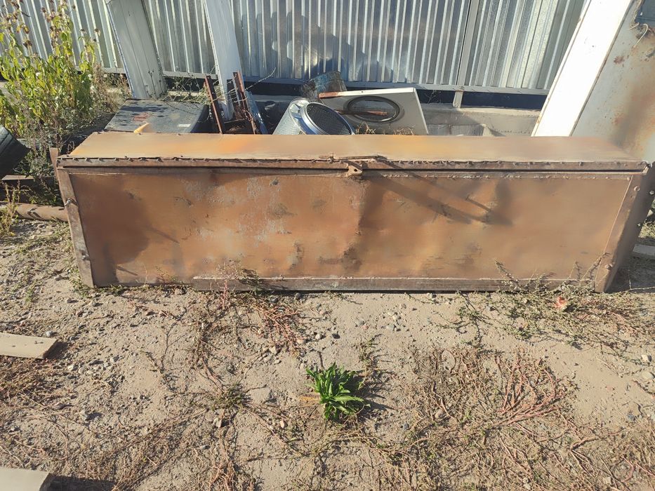 Инструментальный ящик на прицеп