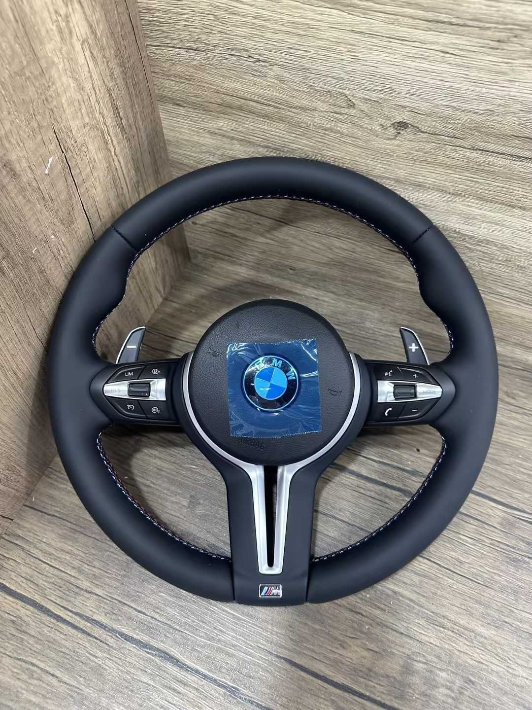 BMW Custom Спортен Волан – Персонализиран Дизайн!