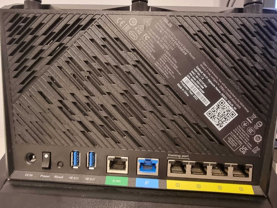 Router asus rt-ax86u wifi 6 with latest custom firmware asuswrt merlin