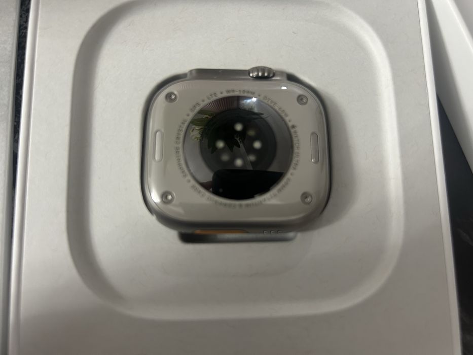 vand smart watch ipone ultra 2 nou in cutie