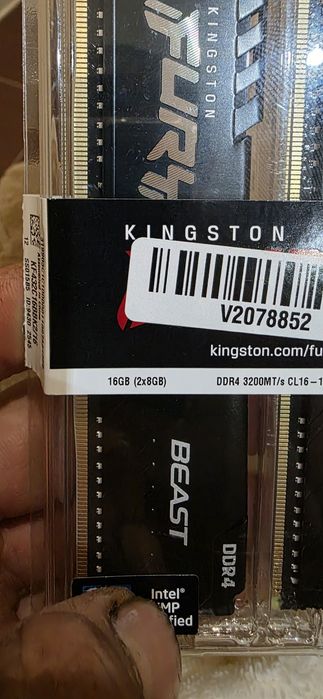 Ram DDR4 2×8 чисто нови