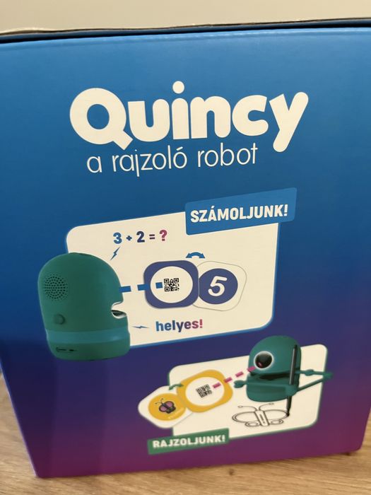 Robot Quincy nou