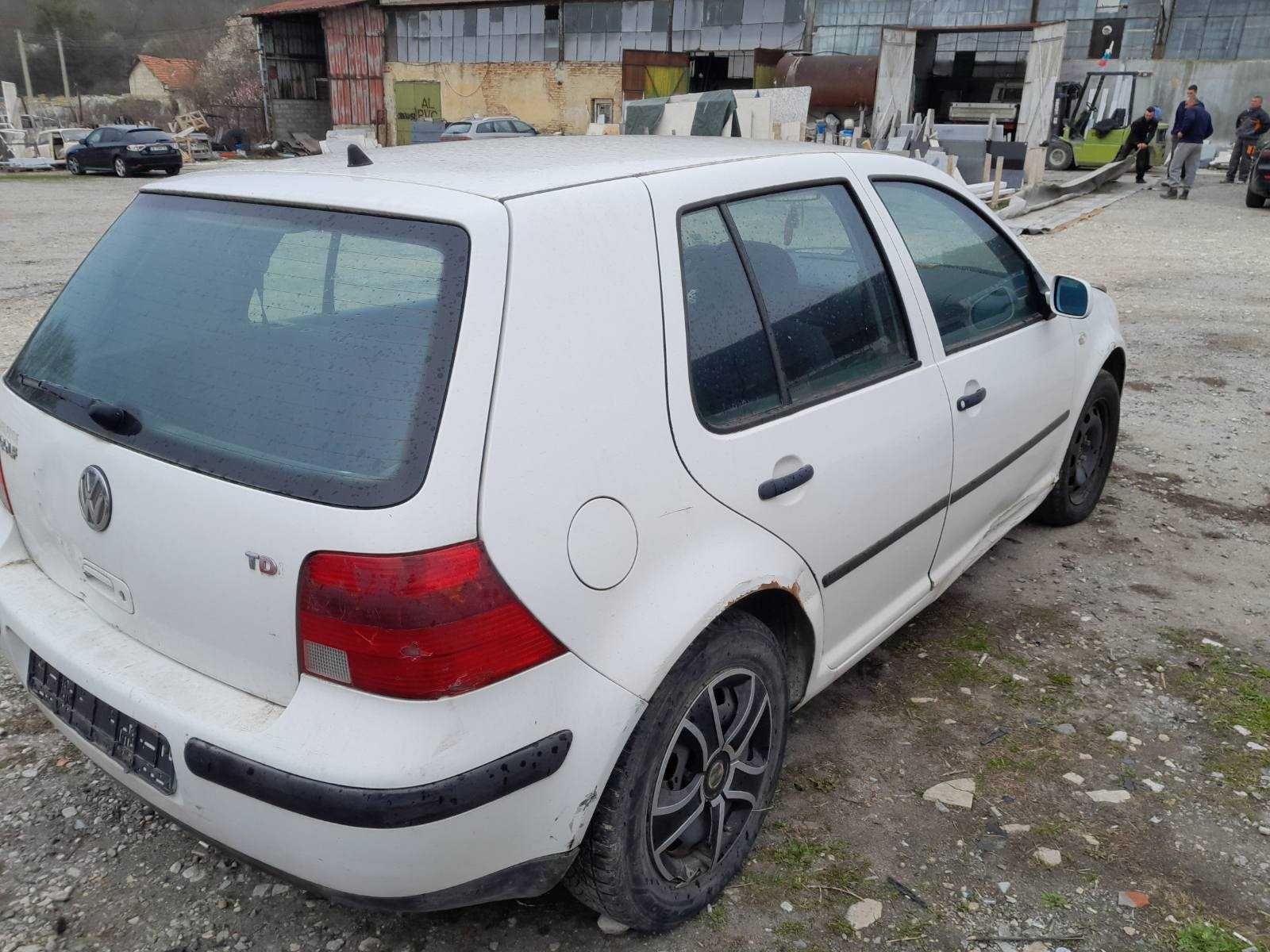 VW Golf 4 1.9 tdi, 99 г на части