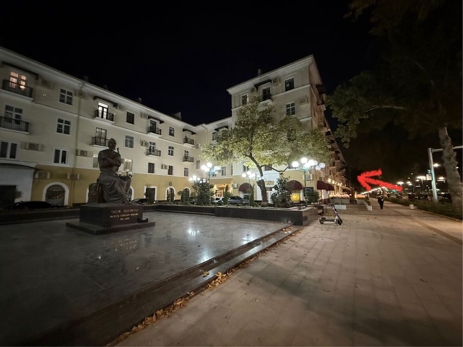 Продаётся 2/2/4 на Шота Руставели