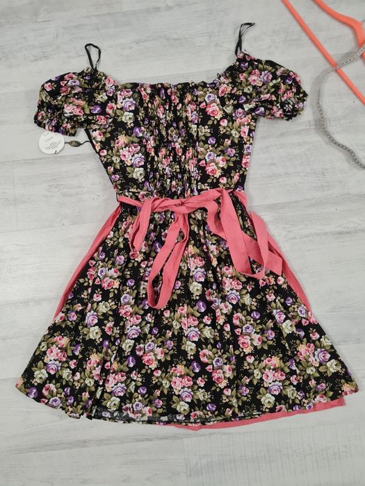 Costum traditional nemtesc Hannah