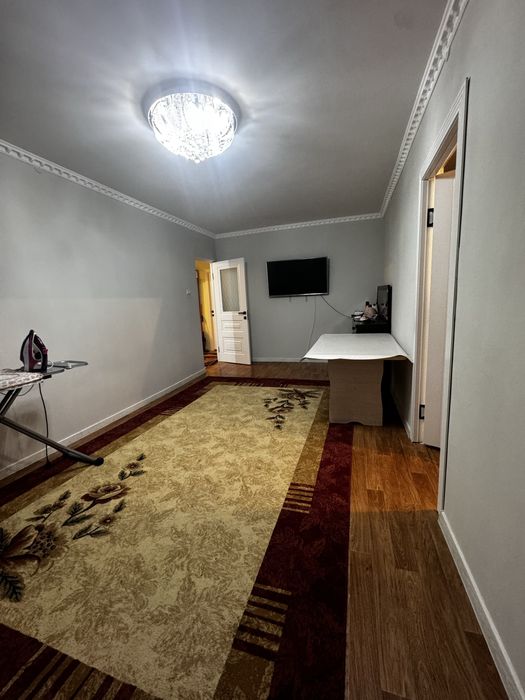 Продаеться 4-хкомнатная квартира с ремонтом