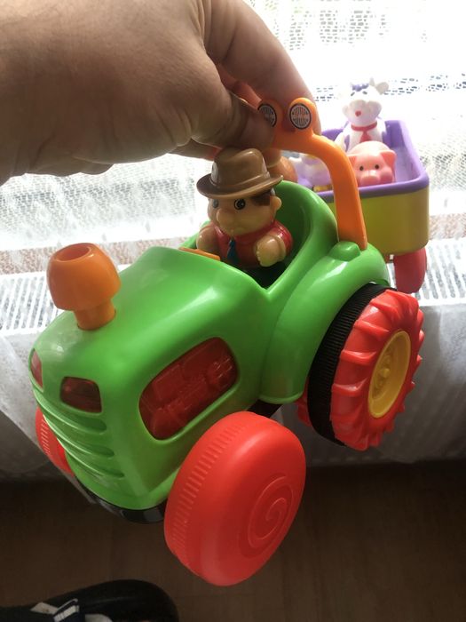 Tractoras ferma+remorca animale cu sunete