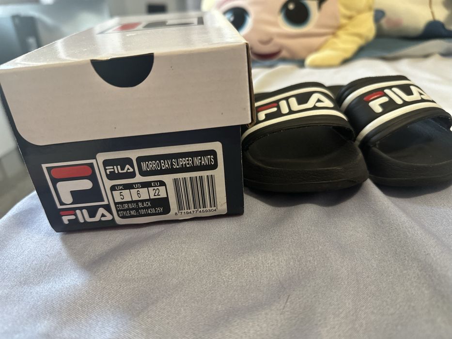 Чехли fila 22 номер