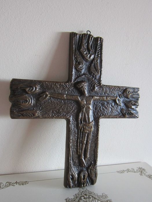 cadou rar bronz masiv Cruce Crucifix  design medieval Germania1950