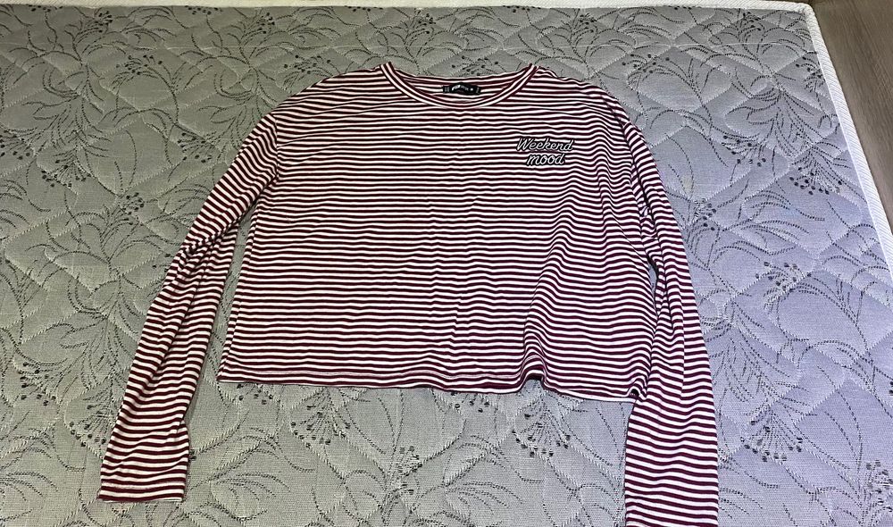 Къси дамски блузи с дълъг ръкав