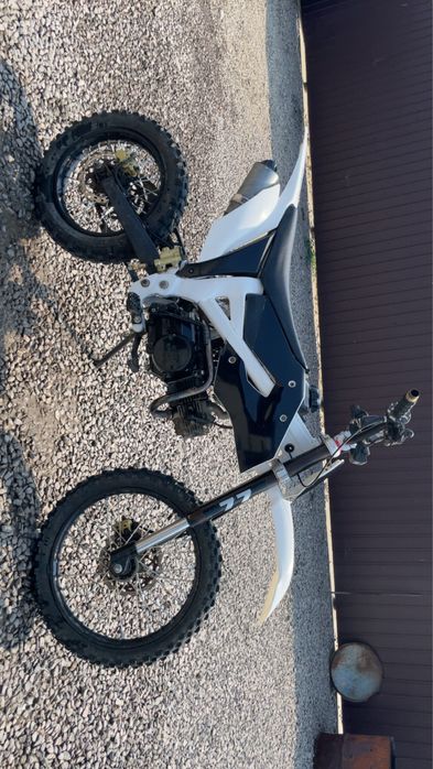 vand cross kxd 125cc