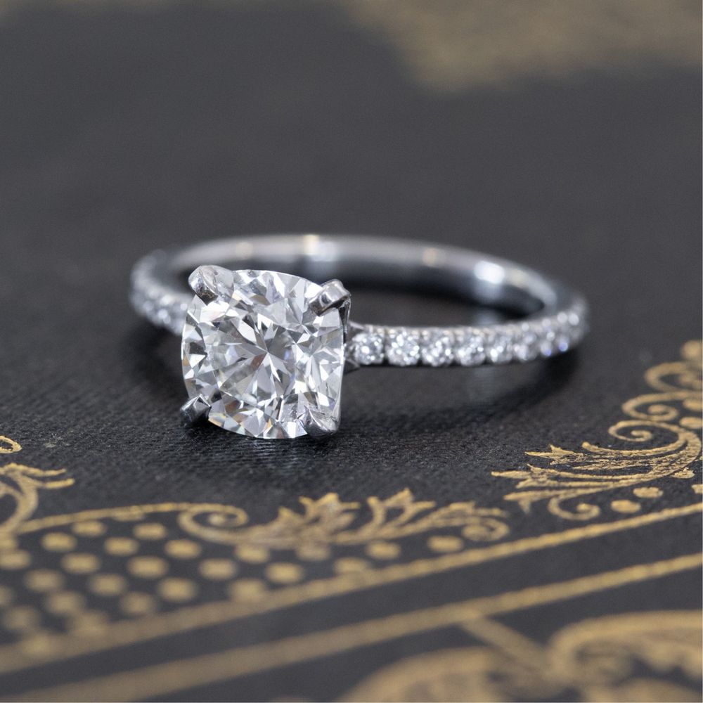 Inel Cushion cut moissanite