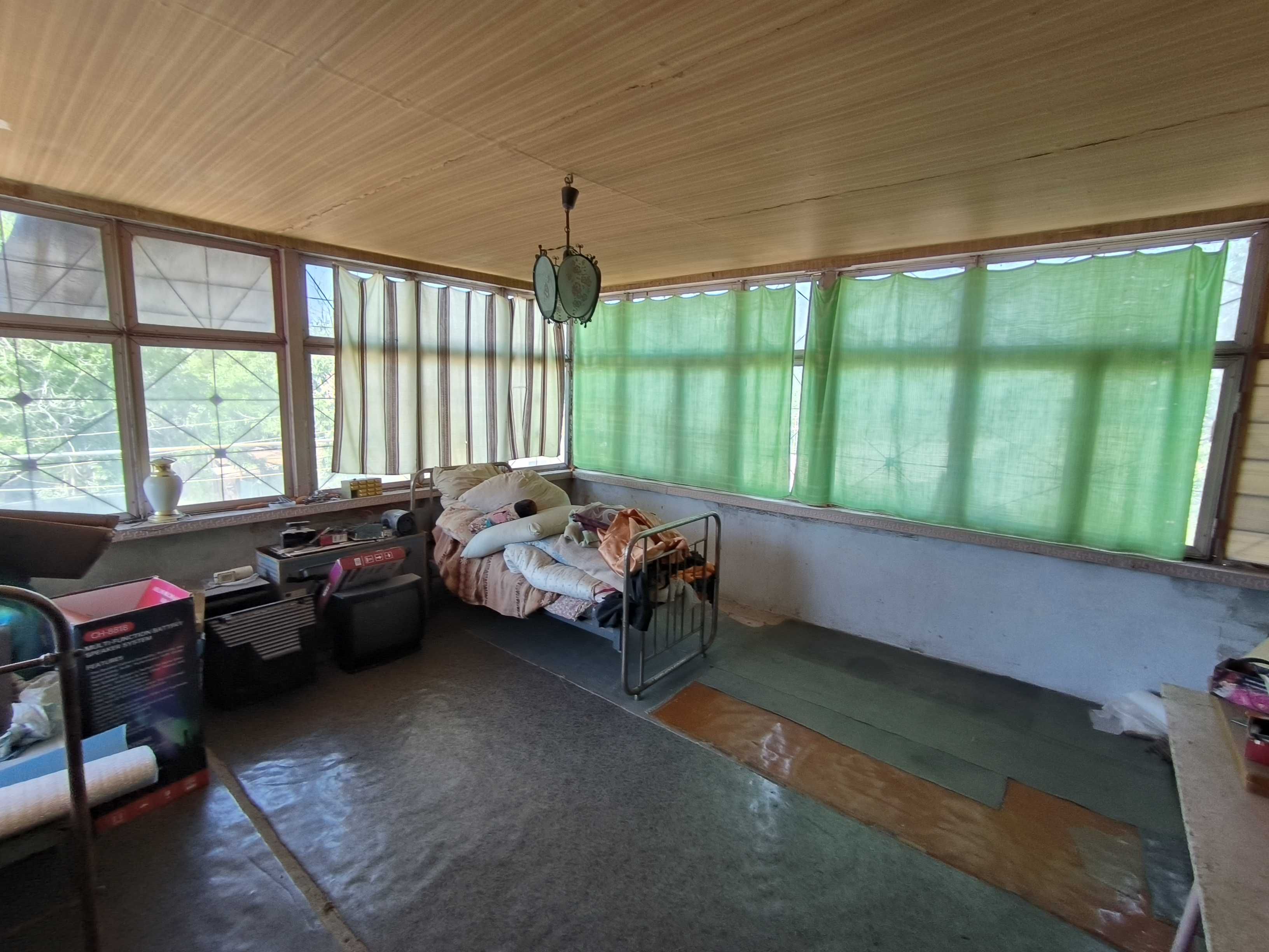 Продается Dacha – uy sotiladi 6 sotix Sergeli, Quyichirchiq