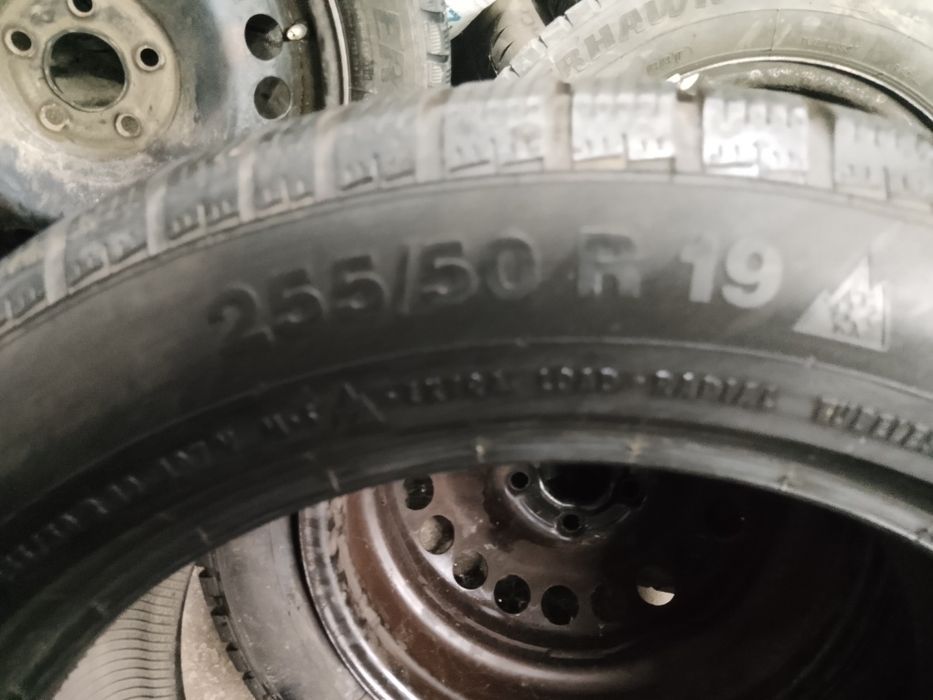 Комплект зимних шин r19
