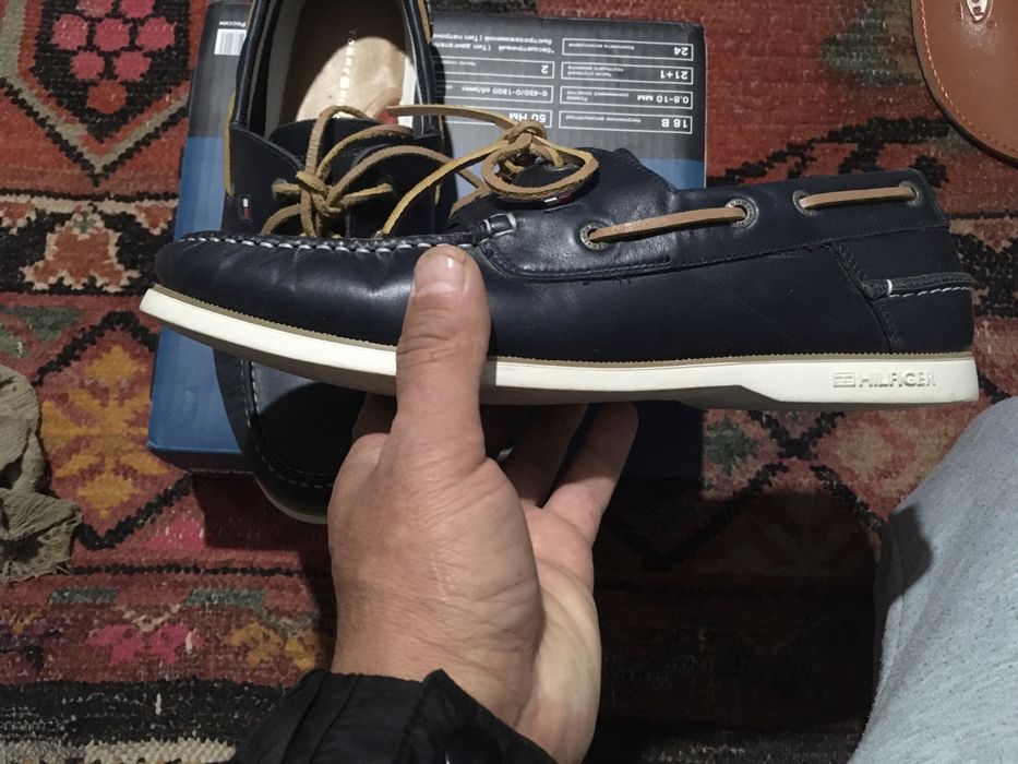 Обувь HILFIGER  чисти оригинал