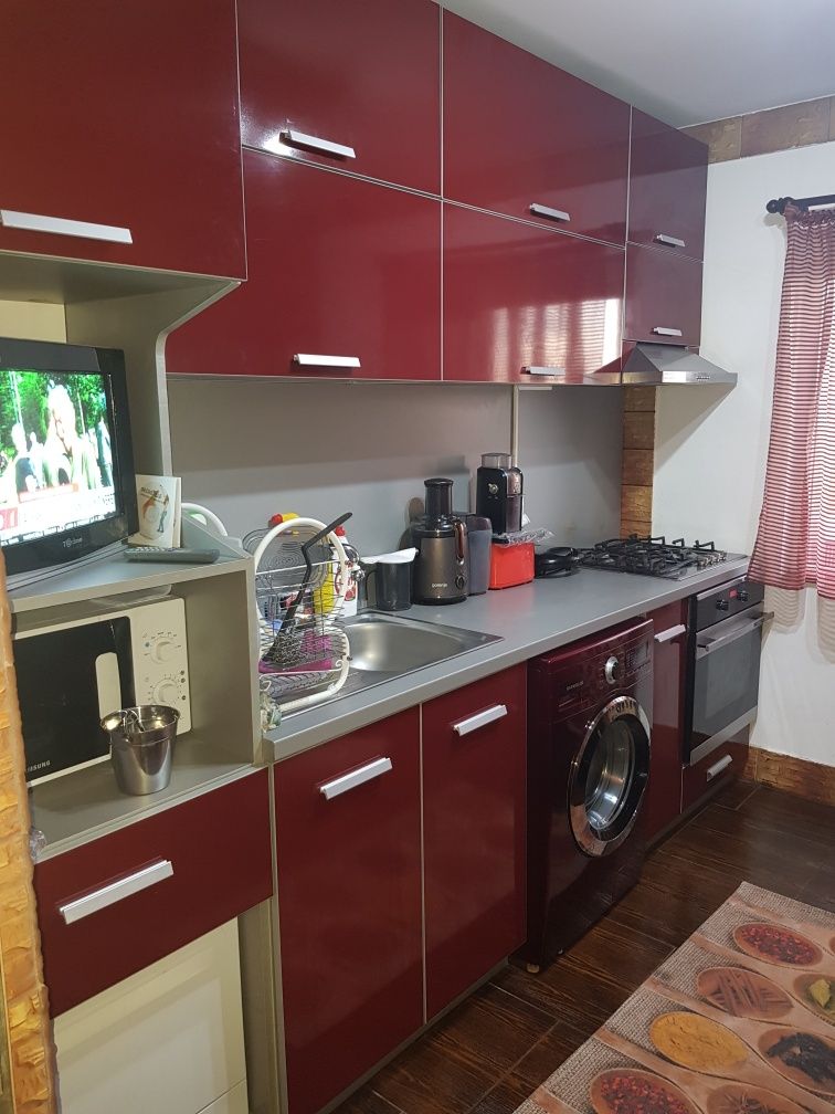 Apartament 3 camere mobilat si utilat modern