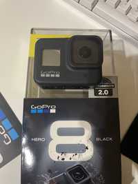 GoPro Hero 8 Black с 2 батерии + аксесоари